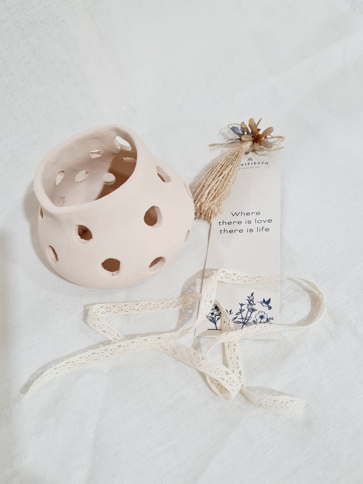 Farolito Hecho a Mano en Barro Rosado