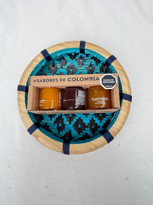 Artesanías en paja de tetera y trío de conservas – Regalo colombiano con historia