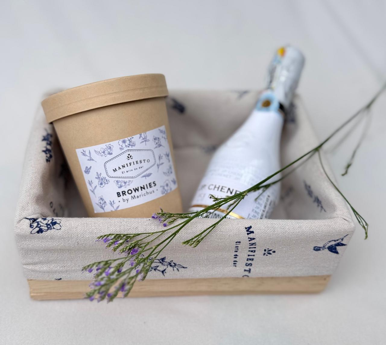 Celebremos | Piba Jp Chenet y brownies