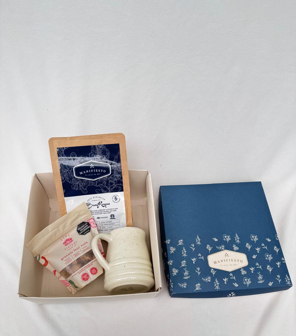 Kit Cafetero | Mug con café y granola
