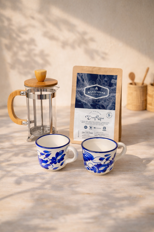 Café Artesanal Orgánico con Prensa y Tacitas de El Carmen de Viboral