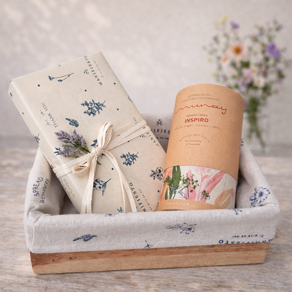 Libro y tubo de té