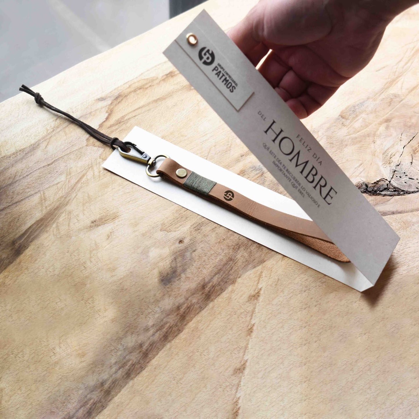 Llaveros de cuero personalizados