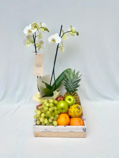Frutas con orquídeas