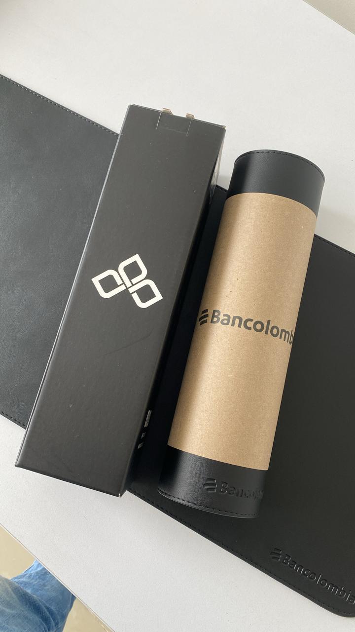 Deskpad de cuero vegano